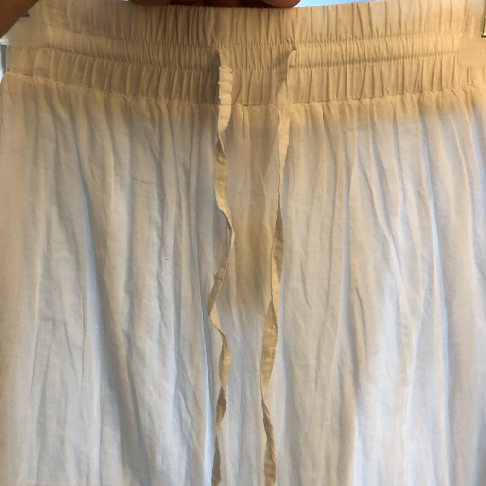 White maxi skirt 🌸🌼
